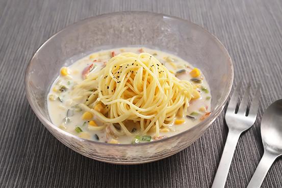 夏野菜の冷製クリームパスタ