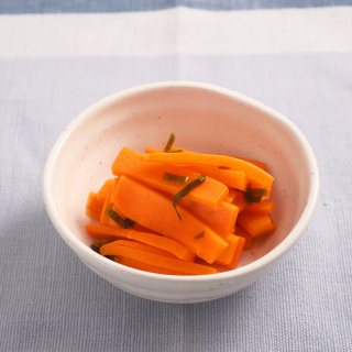 にんじんのしおこんぶ漬