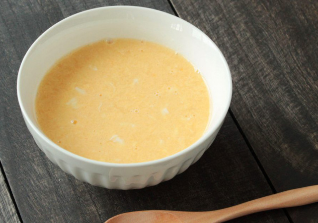 やさしい甘さの卵甘酒