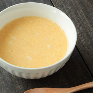 やさしい甘さの卵甘酒